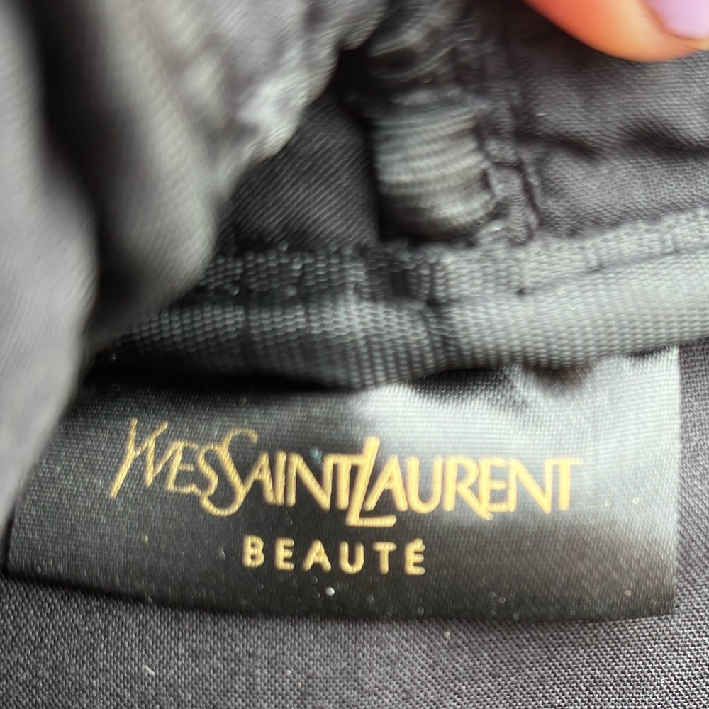 Yves Saint Laurent Black Cosmetic Bag with Gold Charm Accents! Limited edition - Picture 7 of 9